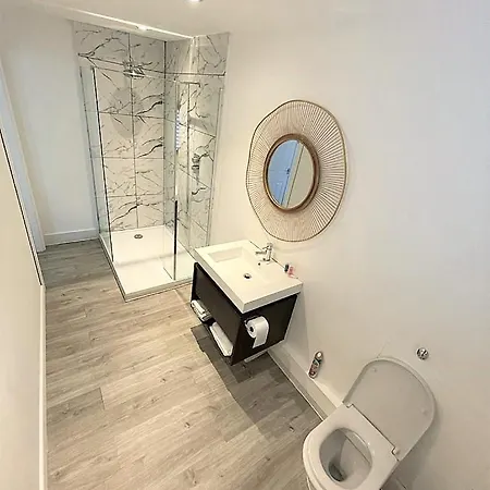 Goodge Street Apartments London Exterior photo