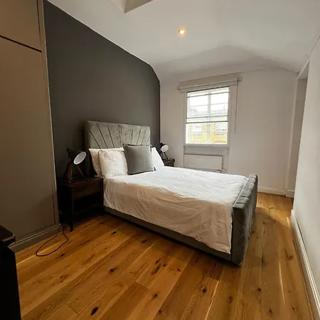 Goodge Street Apartments London Exterior photo