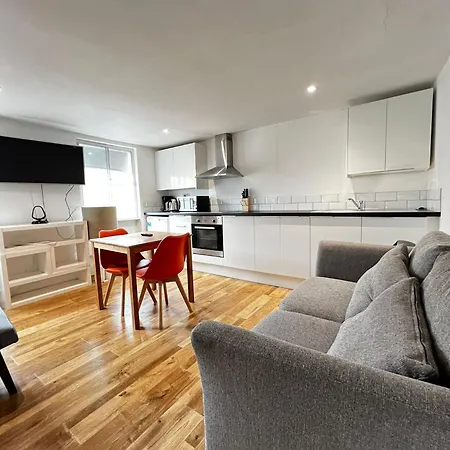 Goodge Street Apartments London Exterior photo