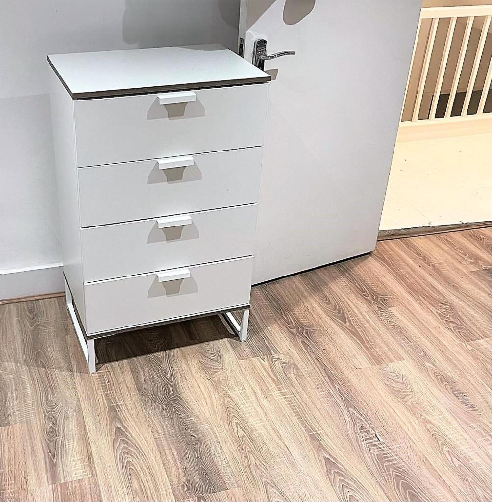 Goodge Street Apartment London
