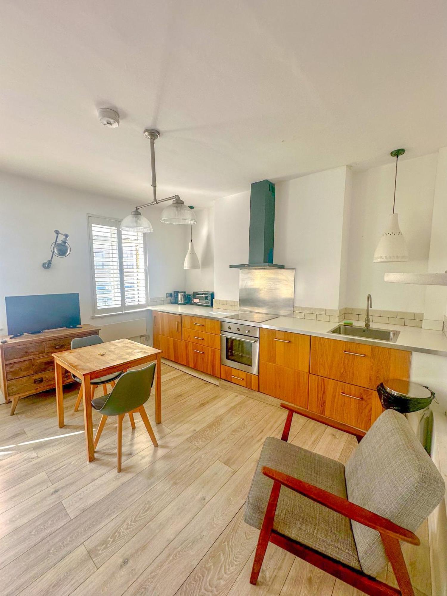 Apartment Goodge Street